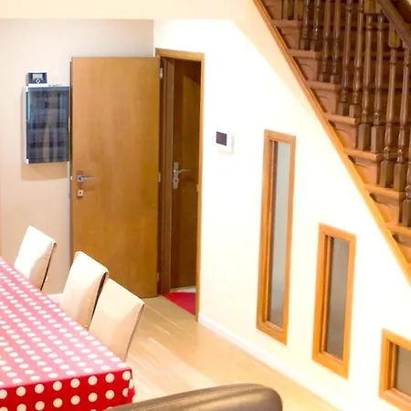 3 Bedrooms House With City View And Wifi At Jette-2