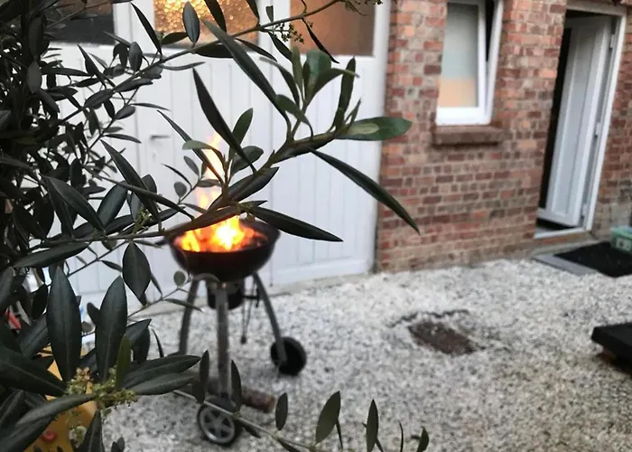 Charming 2-Bedroom Home & Garden