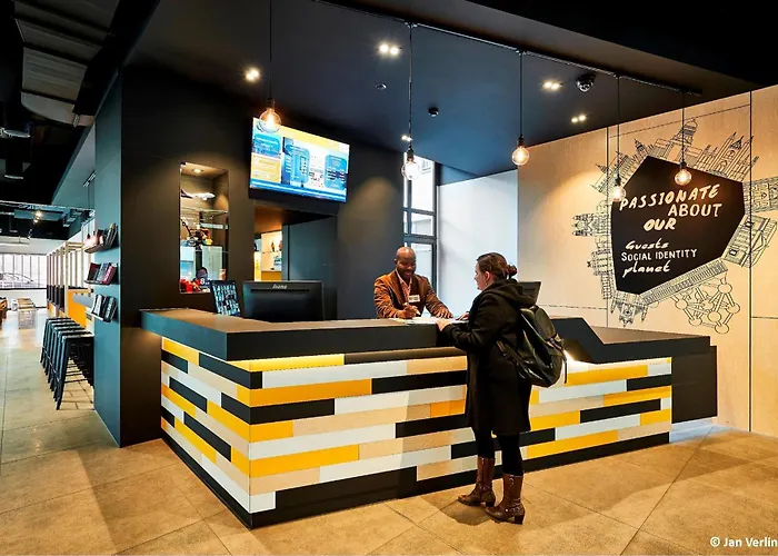 Resort: Sleep Well Youth Hostel